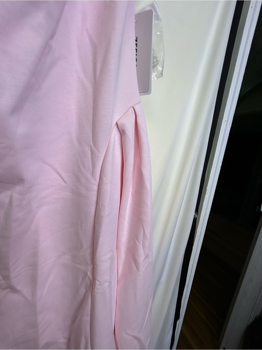 Off-Shoulder Pink Midi Dress - Picture 6 of 16